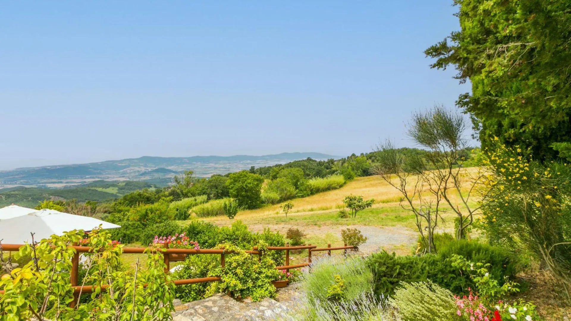 Holiday Home Bellavista-3 By Interhome Castellina Marittima Italia