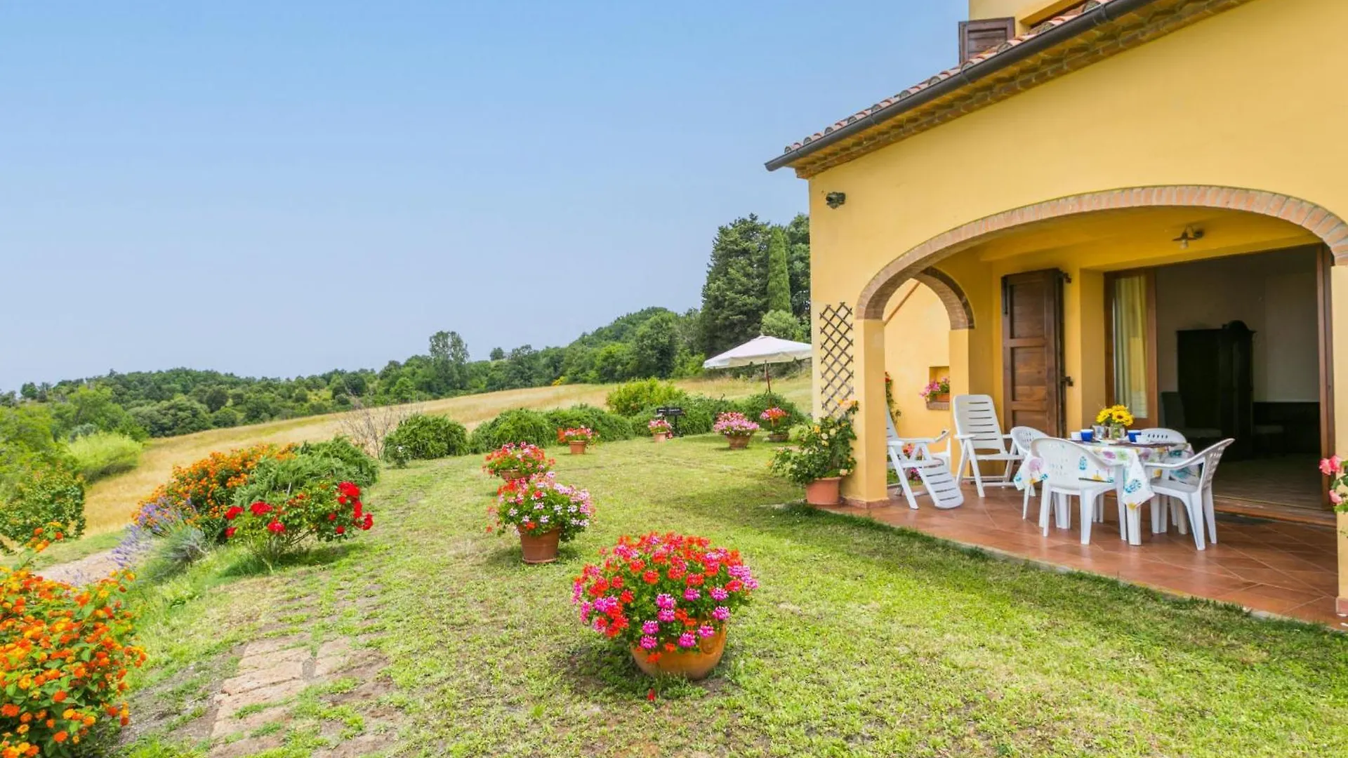 Holiday Home Bellavista-3 By Interhome Castellina Marittima 0*,  Italia
