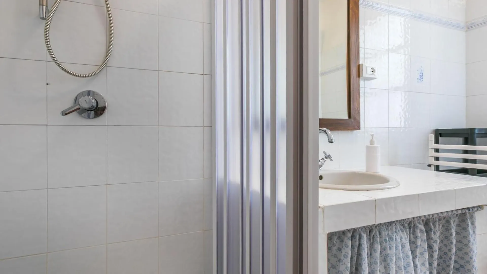 Holiday Home Bellavista-3 By Interhome Castellina Marittima Italia